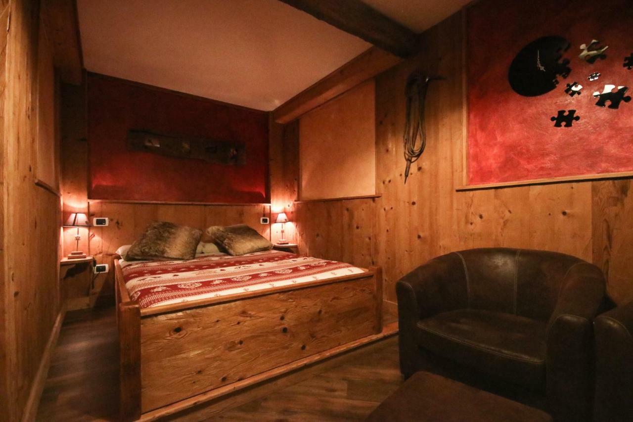 אאוסטה Maison D'Antan Alloggio Ad Uso Turistico Vda Charvensod N 0022 מראה חיצוני תמונה