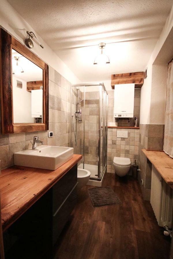 אאוסטה Maison D'Antan Alloggio Ad Uso Turistico Vda Charvensod N 0022 מראה חיצוני תמונה
